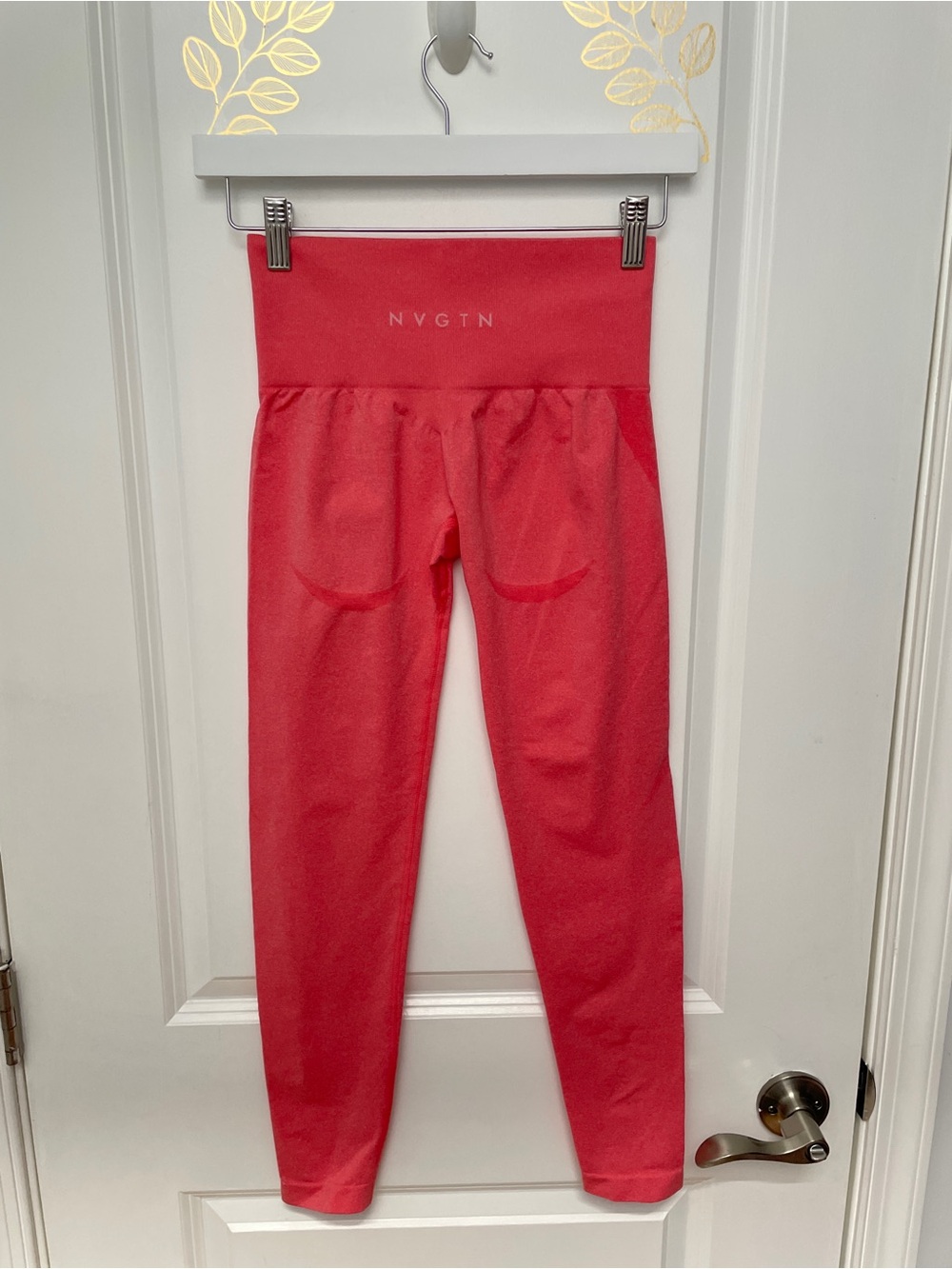 Bundle NVGTN size S Seamless Ombre High-Waist Leggings — Coral & Hot Pink - Picture 8 of 16